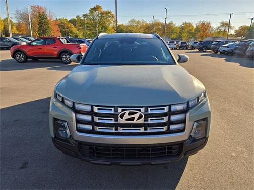 2026 Hyundai SANTA CRUZ SEL Activity