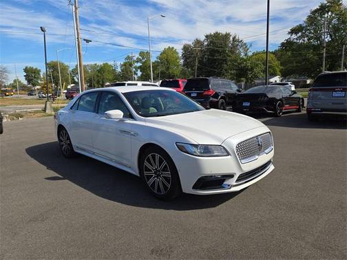 2017 Lincoln Continental Reserve