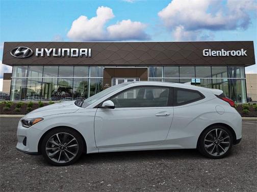 2020 Hyundai Veloster 2