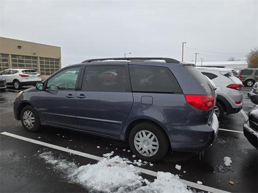 2006 Toyota Sienna LE