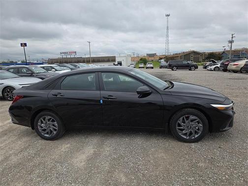2025 Hyundai ELANTRA HEV Blue