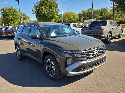 2026 Hyundai TUCSON SEL