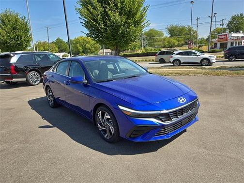 2025 Hyundai ELANTRA Limited