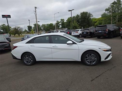 2025 Hyundai ELANTRA HEV Blue
