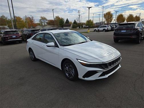 2026 Hyundai ELANTRA HEV Blue