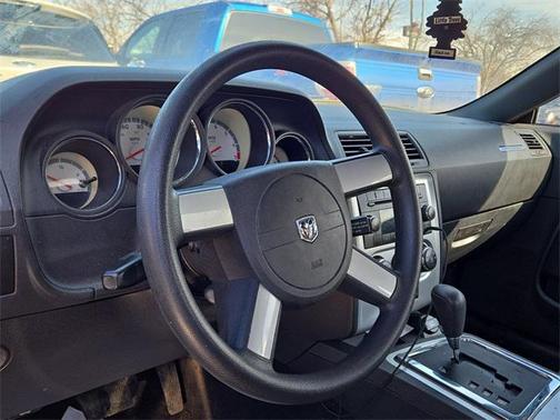 2010 Dodge Challenger SE