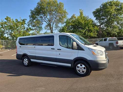 2017 Ford Transit-350 XLT