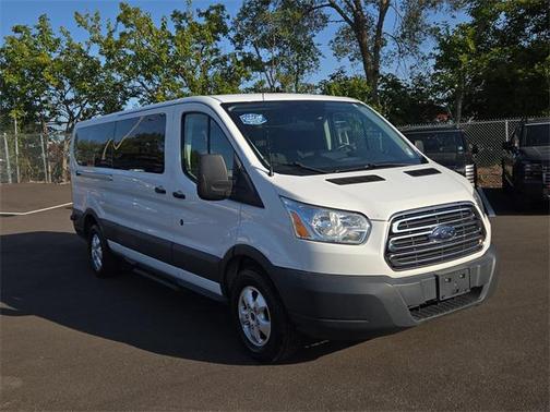 2017 Ford Transit-350 XLT