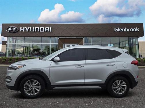 2017 Hyundai TUCSON SE Plus