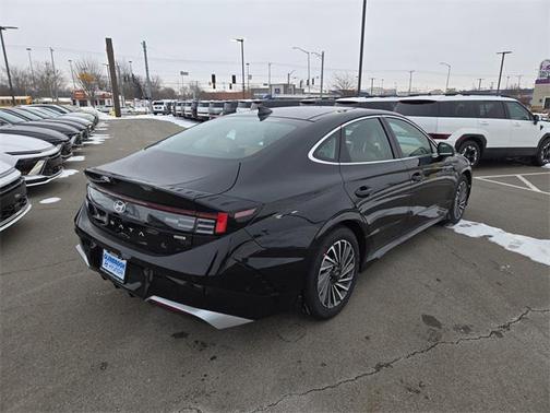 2026 Hyundai SONATA Hybrid Limited