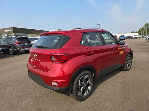 2025 Hyundai VENUE Limited