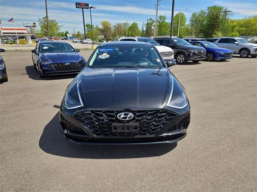 2022 Hyundai SONATA Limited