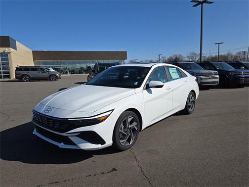2025 Hyundai ELANTRA Limited