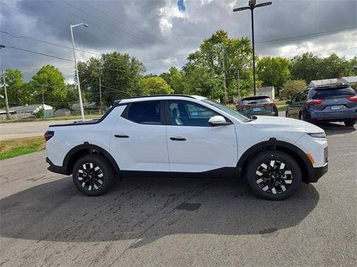 2026 Hyundai SANTA CRUZ SEL Activity