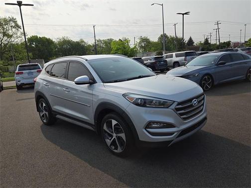 2017 Hyundai TUCSON Sport