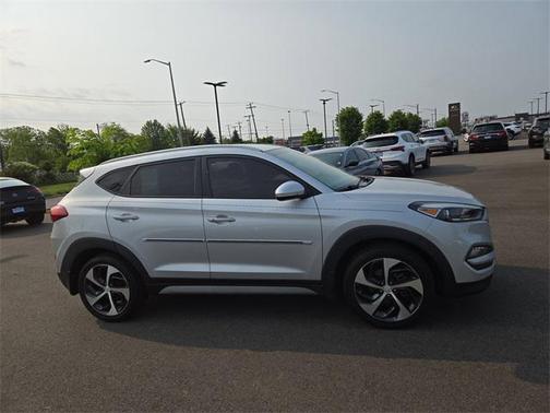 2017 Hyundai TUCSON Sport