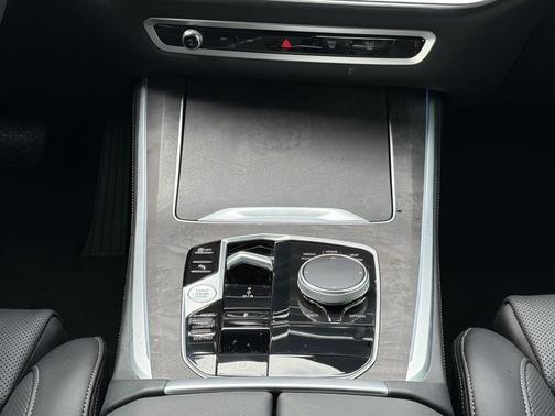 Skyscraper Grey Metallic 2024 BMW X5 sDrive40i