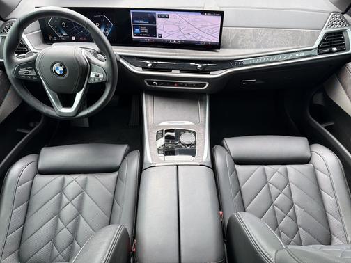 Skyscraper Grey Metallic 2024 BMW X5 sDrive40i
