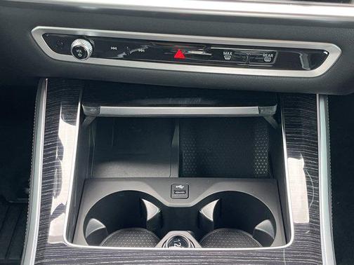 Black Sapphire Metallic 2026 BMW X5 xDrive40i