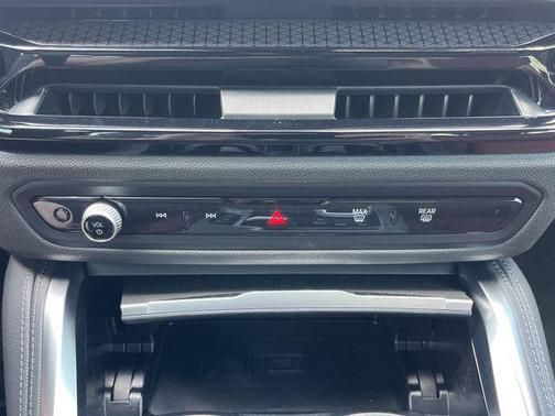 Skyscraper Grey Metallic 2026 BMW 230 230i