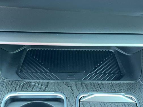 Black Sapphire Metallic 2026 BMW i7 eDrive50