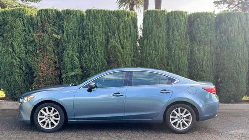 2014 Mazda Mazda6 i Sport