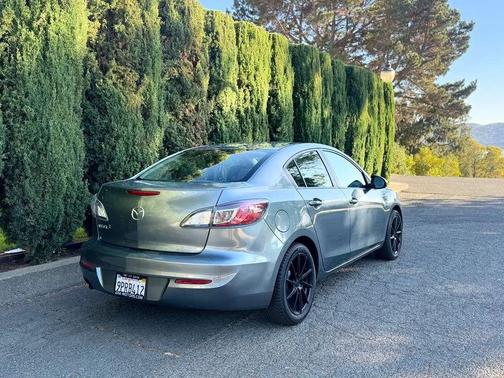 2012 Mazda Mazda3 i Sport