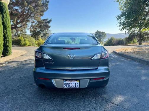 2012 Mazda Mazda3 i Sport