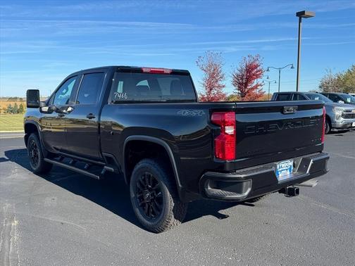 2026 Chevrolet Silverado 2500 Custom