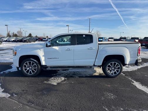 2022 GMC Canyon Denali