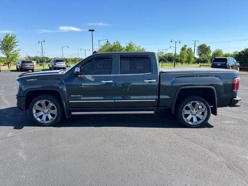 Dark Slate Metallic 2018 GMC Sierra 1500 Denali