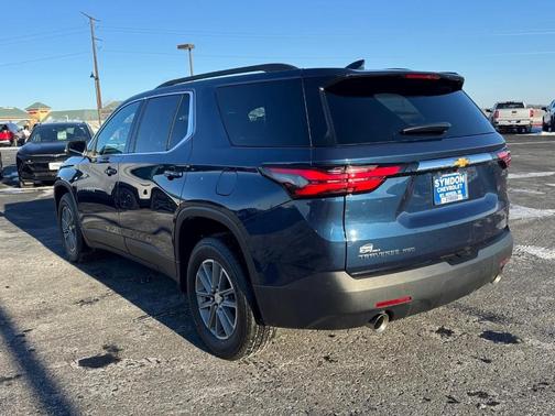 2023 Chevrolet Traverse LT Leather