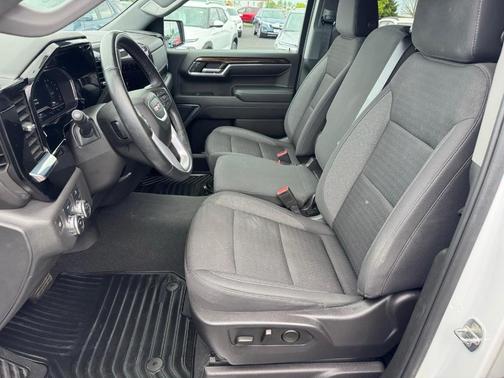 Summit White 2024 GMC Sierra 1500 Elevation