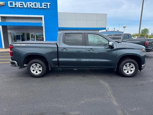Shadow Gray Metallic 2020 Chevrolet Silverado 1500 LT
