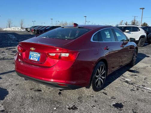 2017 Chevrolet Malibu 1LT