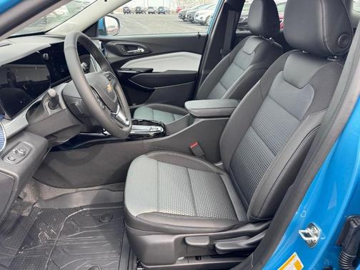 Marina Blue 2026 Chevrolet Trax LT