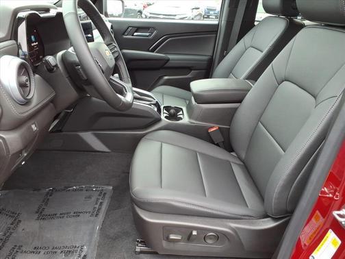 2025 Chevrolet Colorado LT