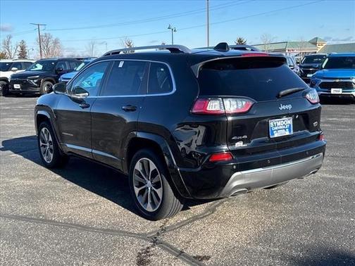 2019 Jeep Cherokee Overland