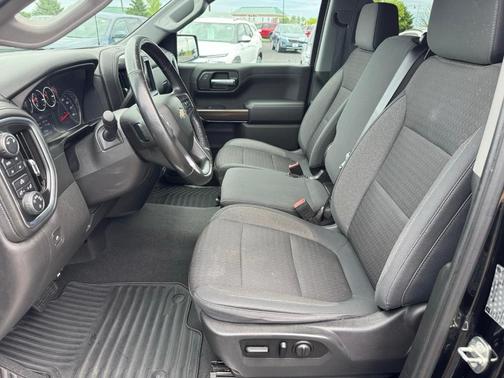 Black 2019 Chevrolet Silverado 1500 LT