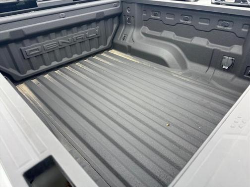 2024 GMC Canyon Denali