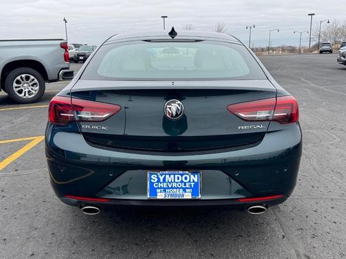 2018 Buick Regal Sportback Preferred II