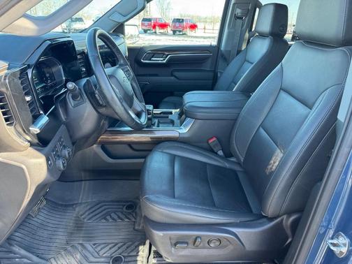 2024 Chevrolet Silverado 1500 RST