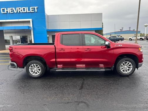 Radiant Red 2023 Chevrolet Silverado 1500 LT