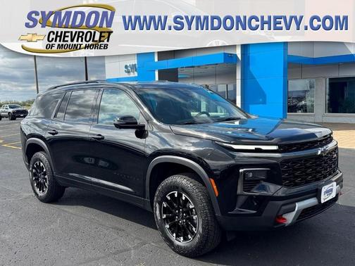 Mosaic Black Metallic 2024 Chevrolet Traverse Z71