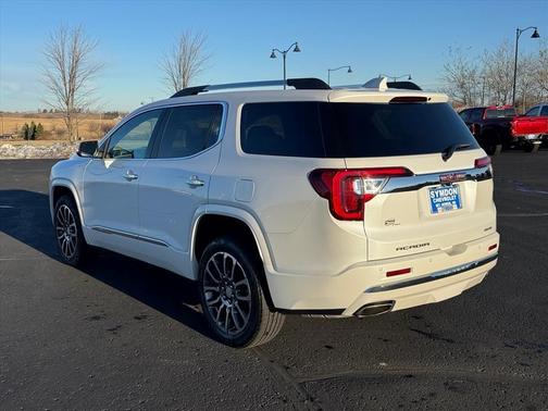 2020 GMC Acadia Denali