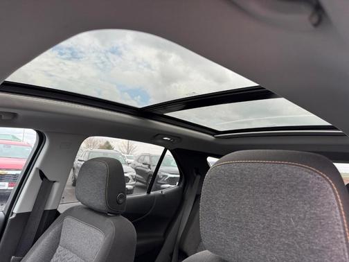 Gray 2023 Chevrolet Equinox 1LT