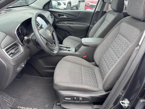 Gray 2023 Chevrolet Equinox 1LT