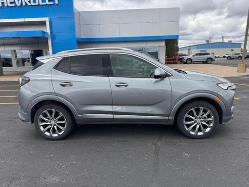 Moonstone Gray Metallic 2025 Buick Encore GX Avenir