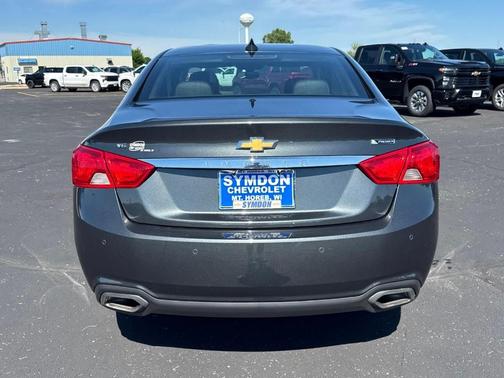 Gray 2019 Chevrolet Impala Premier 2LZ