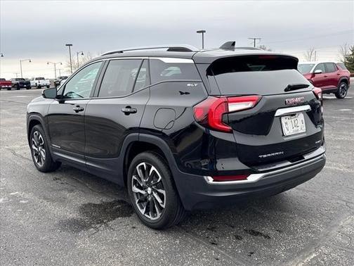 2023 GMC Terrain SLT